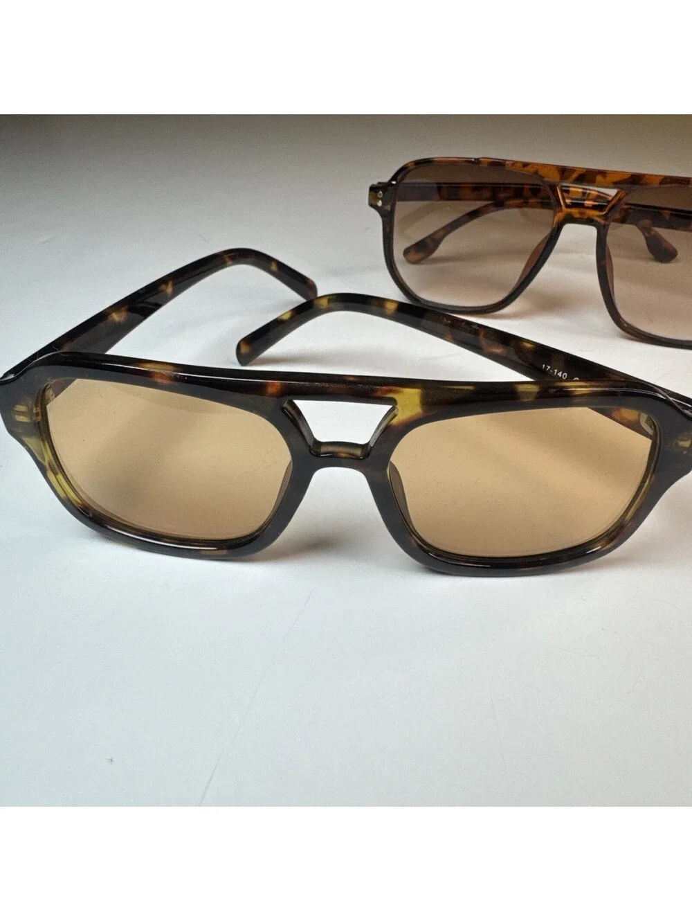 Retro Tortoiseshell Sunglasses Lot Of 3 Aviator Womens Mens Shades Brown Unbrand